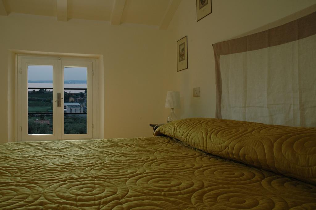 Agriturismo Tenuta La Pergola Бардоліно Номер фото